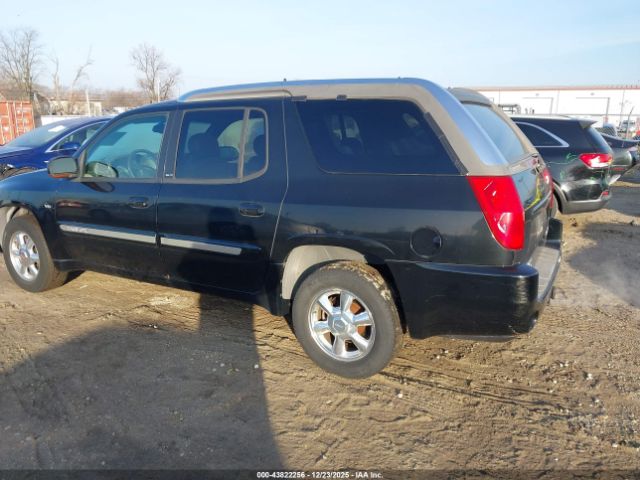 GMC Envoy XUV Slt Image 3