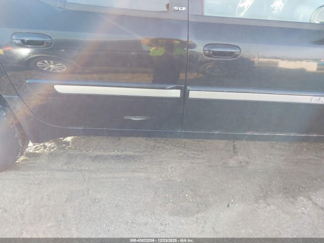 GMC Envoy XUV Slt Image 10