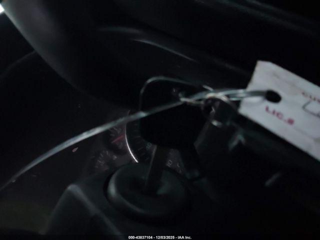 Chevrolet Silverado 1500 Wt Image 8