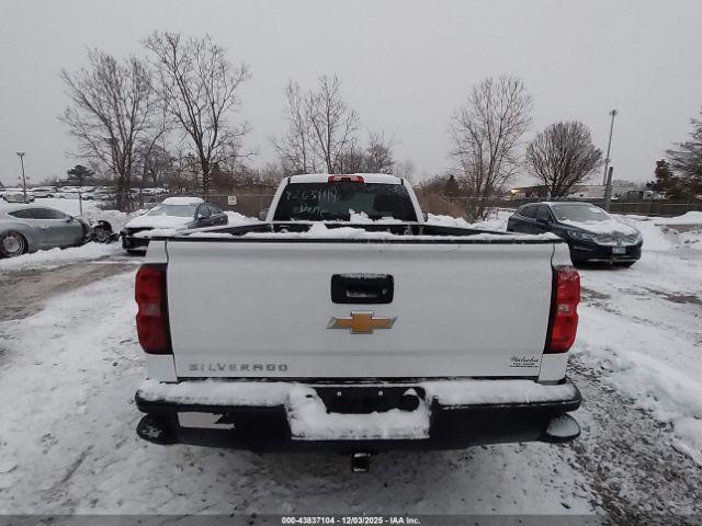 Chevrolet Silverado 1500 Wt Image 10