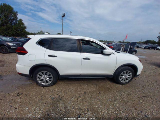 Nissan Rogue S Image 16