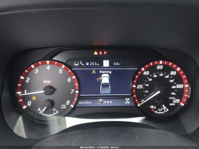 Nissan Frontier Pro-4x 4x4 Image 12