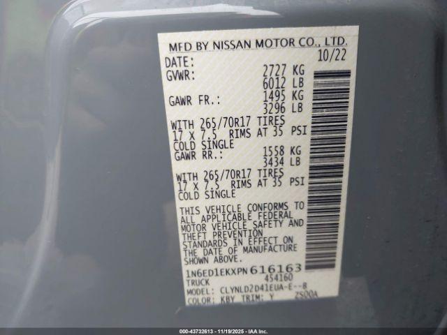 Nissan Frontier Pro-4x 4x4 Image 4