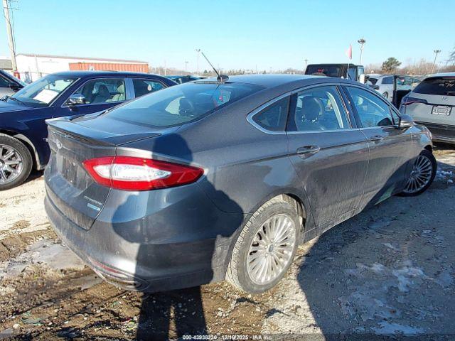 Ford Fusion Titanium Image 4