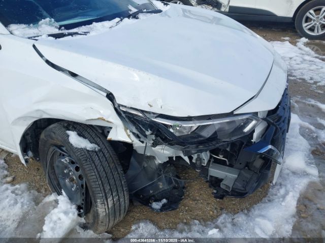 Nissan Sentra S Image 9