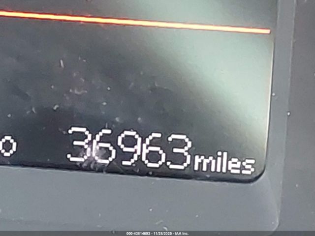 Toyota Corolla Le Image 14