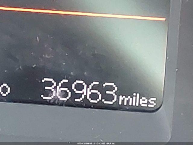 Toyota Corolla Le Image 14