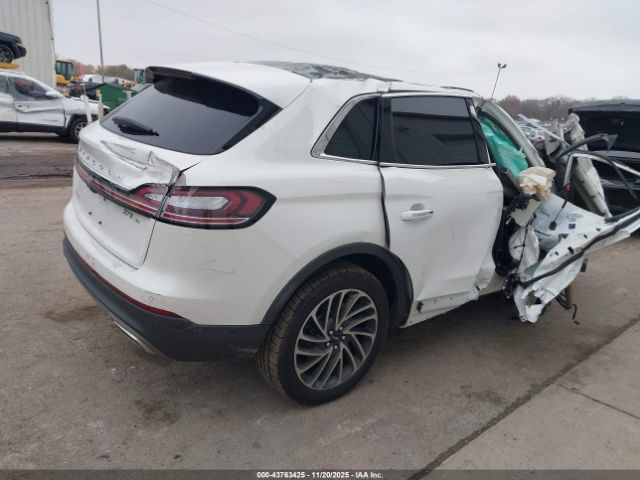 Lincoln Nautilus Reserve Image 11