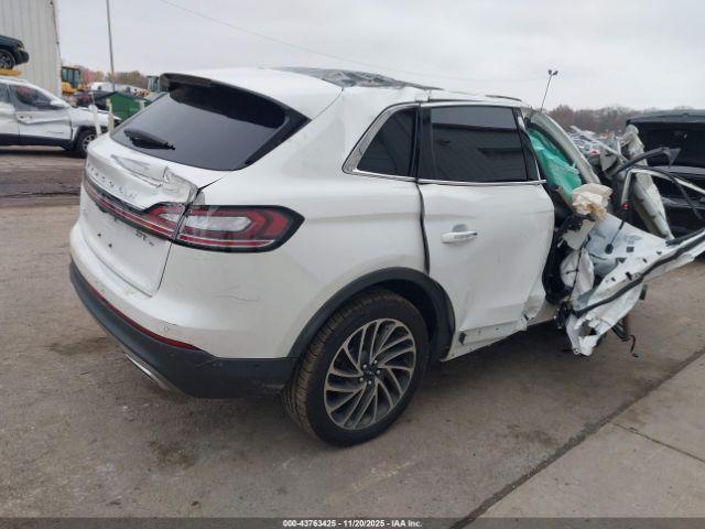 Lincoln Nautilus Reserve Image 11
