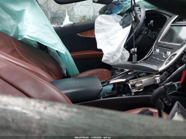 Lincoln Nautilus Reserve Image 12