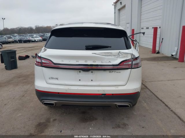 Lincoln Nautilus Reserve Image 7