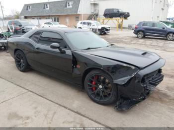  Salvage Dodge Challenger
