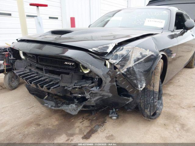 Dodge Challenger Srt 392 Image 8