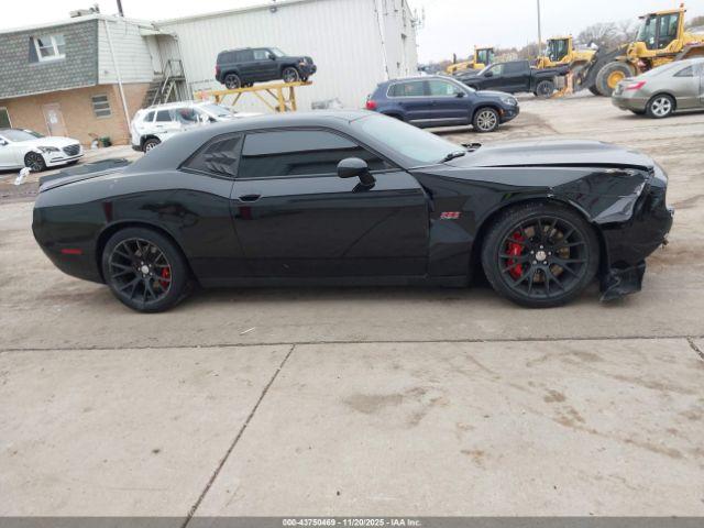 Dodge Challenger Srt 392 Image 6