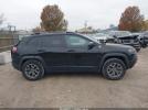 Jeep Cherokee Trailhawk 4x4 Image 13