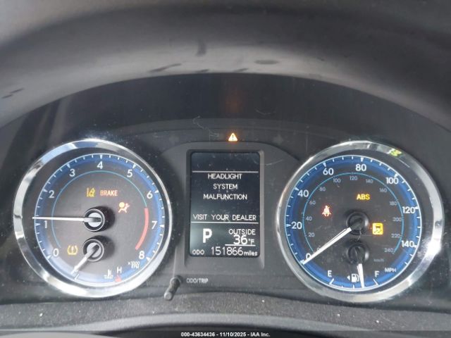 Toyota Corolla Le Image 17