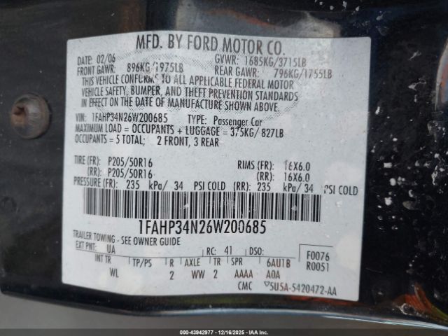 Ford Focus Zx4 Image 11