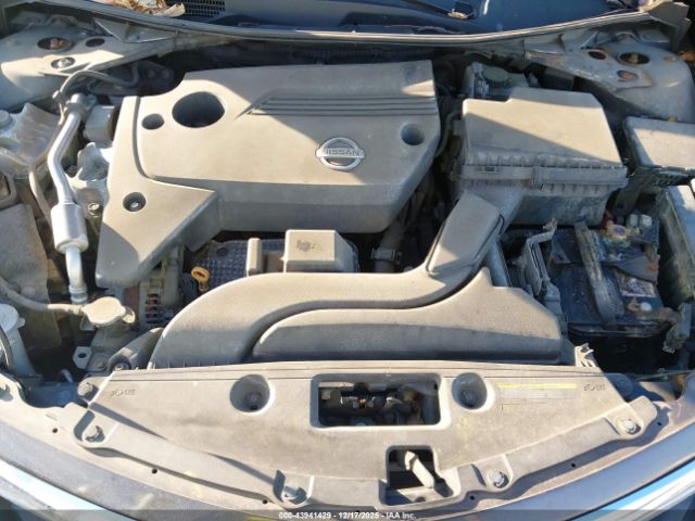 Nissan Altima 2.5 S Image 9