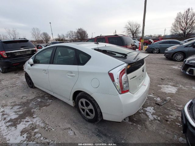 Toyota Prius Four Image 2