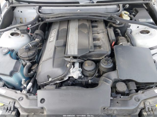 BMW 3 Series Image 8