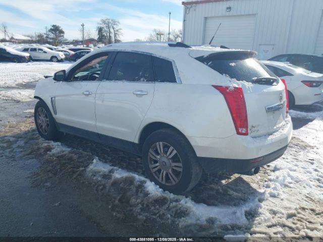 Cadillac SRX Luxury Collection Image 8