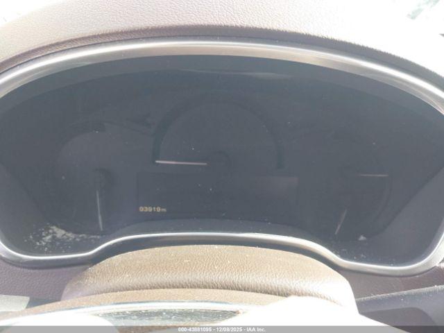 Cadillac SRX Luxury Collection Image 14