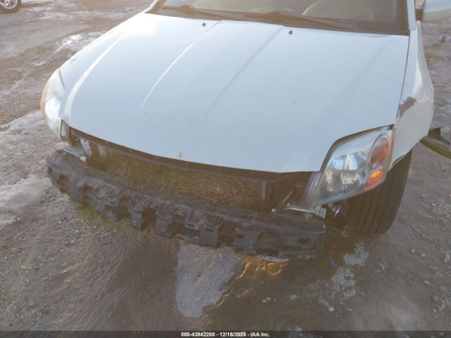 Mitsubishi Galant Image 4